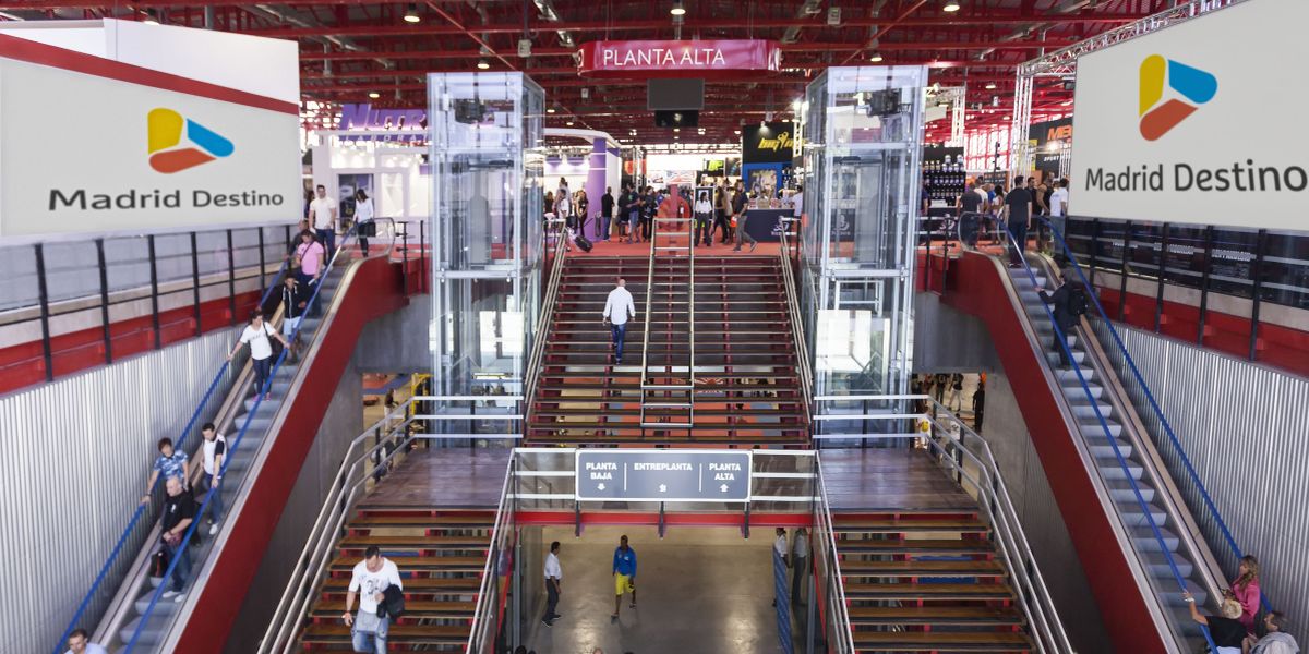 Galería de Cristal del Recinto Ferial de la Casa de Campo 