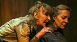 "Hay que tirar las vacas por el barranco"