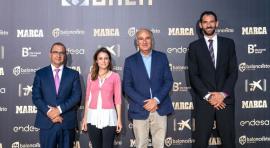 Andrea Levy y Fernando Benzo acompañados de Juan Ignacio Gallardo y Jorge Garbajosa