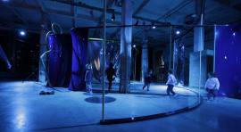 La instalación site-specific de Leonor Serrano Rivas ‘Teatro sin fin’