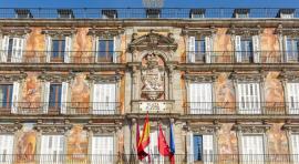 El proyecto de rehabilitación de la fachada principal de la Casa de la Panadería ha finalizado.