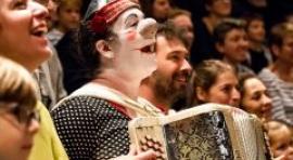 Los 21 distritos de Madrid dan la bienvenida a Veranos de la Villa