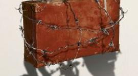 CentroCentro acoge la muestra #DerechosRefugiados 11 vidas en 11 maletas