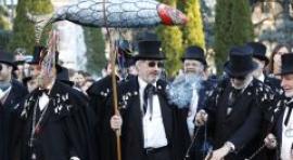 Adiós al Carnaval con el entierro de la sardina