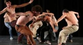 El coreógrafo francés Sylvain Huc presenta Gameboy, un estudio sobre la masculinidad 