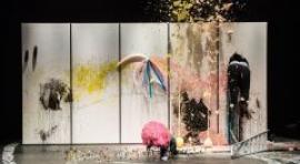 Naves Matadero estrena "Mystery Magnet", de la artista belga Miet Warlop