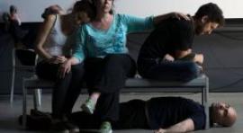 Naves Matadero estrena ‘En un tiempo oscuro’, de Daniel Teba