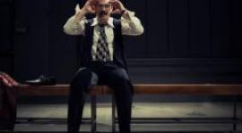 La pieza autobiográfica de Pablo Messiez Todo el tiempo del mundo, en Naves del Matadero