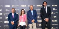 Andrea Levy y Fernando Benzo acompañados de Juan Ignacio Gallardo y Jorge Garbajosa