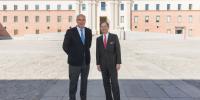 Fernando Benzo, consejero delegado de Madrid Destino, y Borja Baselga, director gerente de la Fundación Banco Santander