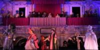 La Fiesta Barroca, con más de cien artistas, toma la plaza y la calle Mayor 