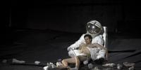 La danza poética y visual de Papaioannou llena tres noches Naves de Matadero