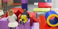 Los bebés también tienen su espacio en la Navidad de Madrid