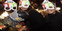 La Plaza Mayor se convirtió en un baile de máscaras