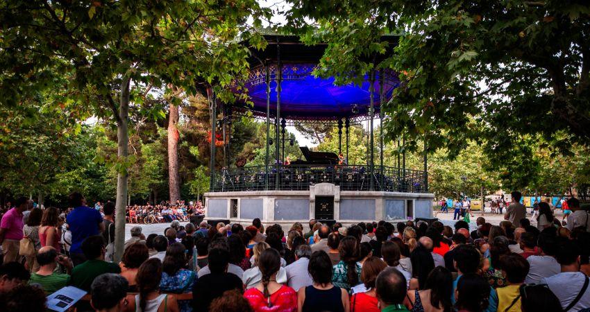 Veranos de la Villa 2018: concierto Terry Riley y su hijo Gyan en Templete del Retiro