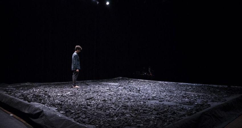 Acto I Permanecer ©Nacho Correa