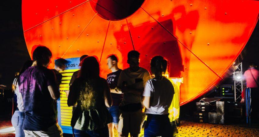 Atom™ actuó en el Parque Juan Carlos I del distrito de Barajas