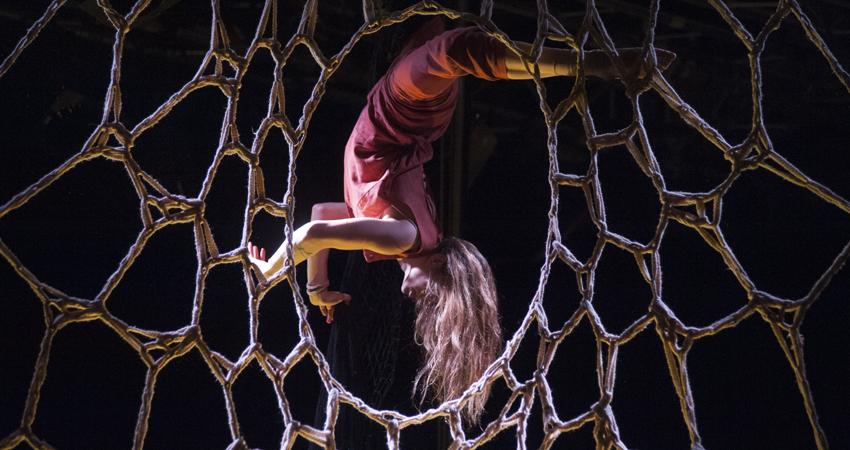 MYRES, de Grop Circo Actual (Teatro Circo Price) 