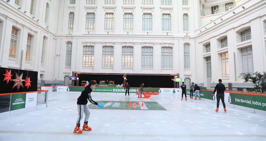 Pista de Hielo en Galería de Cristal