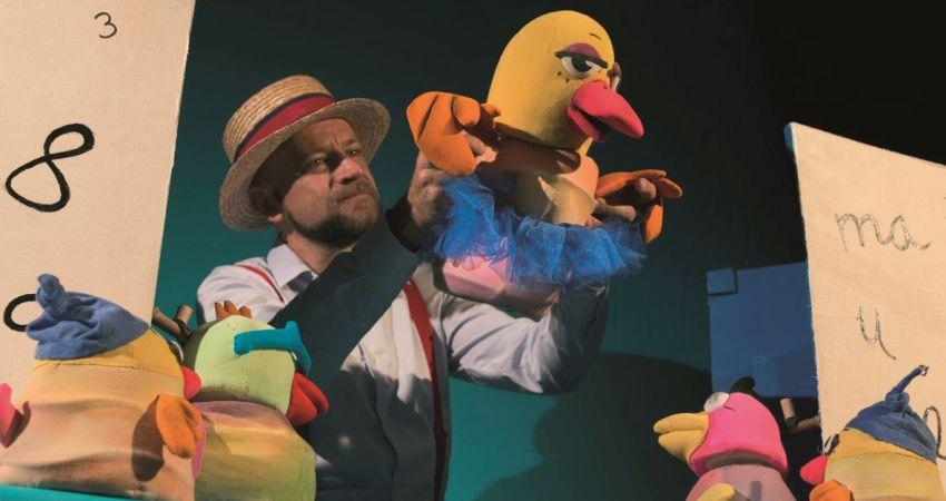 “Patito… ¿Patoso?”, de Sol y Tierra (6 y 7 de febrero)