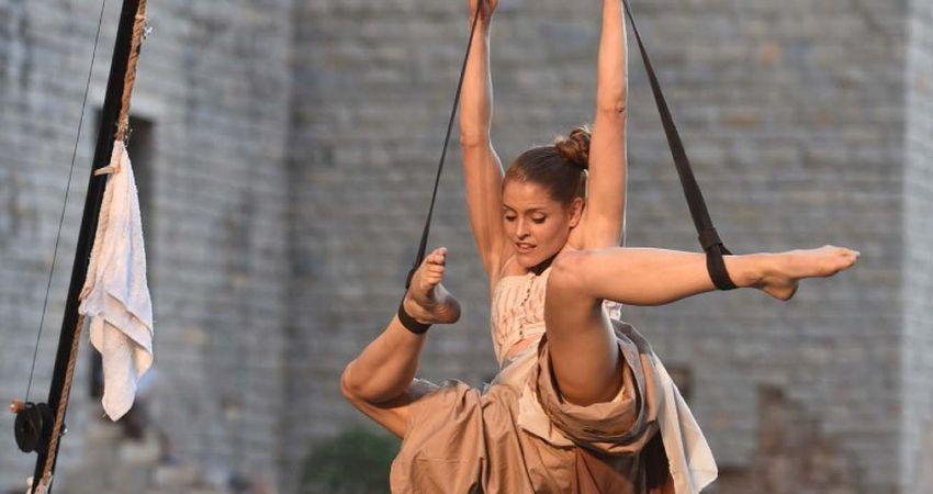 Los viajes de Bowa (Circo y magia). Espacio Abierto Quinta de los Molinos. 