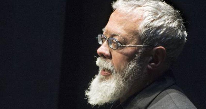 Quico Cadaval presenta en Naves del Español su espectáculo de café teatro 'Complejo de Edipo'