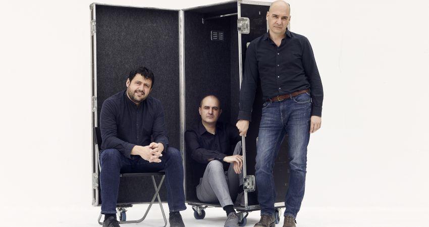 Tránsito (C)Jesús Ugalde