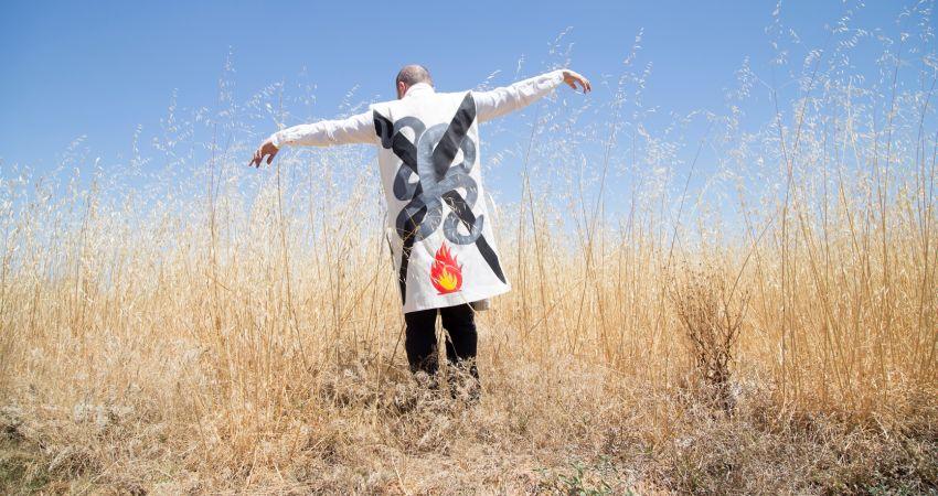  La exclusión, Niño de Elche