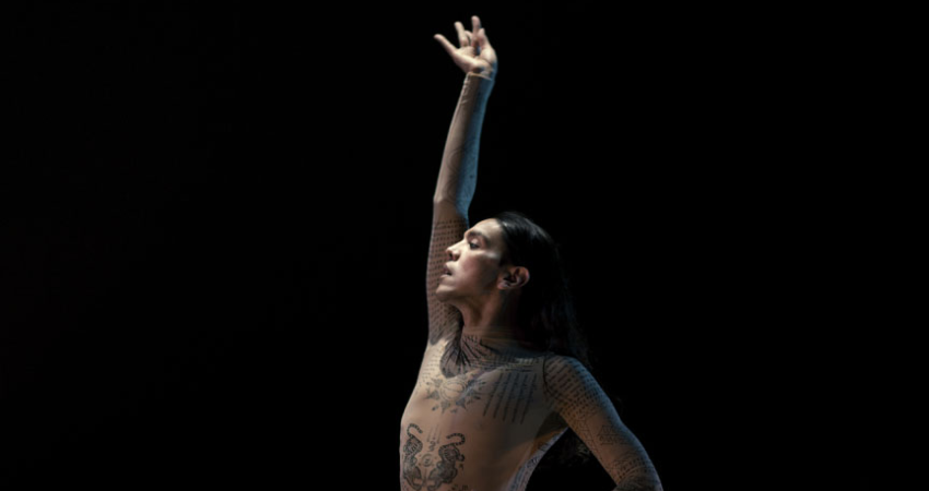 Somos la guerra es el II Capítulo de Bekristen/Cristianos, una trilogía de La Phármaco 