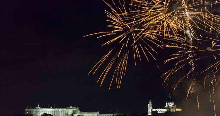 Fuegos artificiales en San Isidro (imagen de archivo)