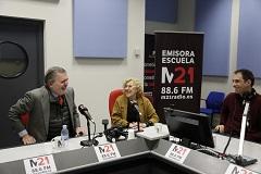 Iñigo Méndez de Vigo visita la radio escuela municipal M21