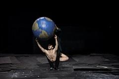 La danza del reconocido Papaioannou y Veladas de circo #1, de estreno en Madrid