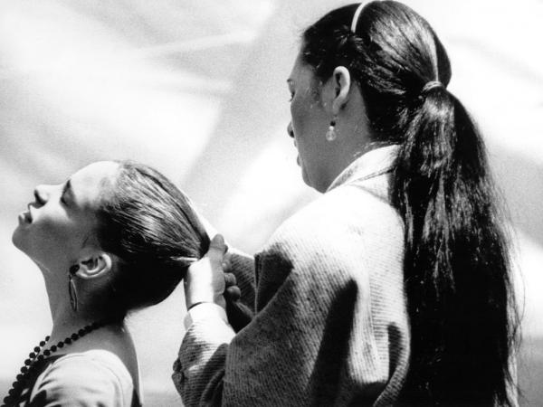 ‘Colita, ¡porque sí!’ muestra en Conde Duque más de cien obras de la fotógrafa