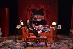 Carmen Elías vuelve al Español con “Al galope”