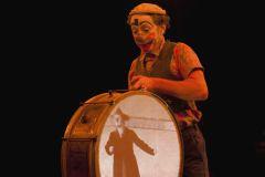 Bobines y su circo delicado toman la pista del Price durante tres días