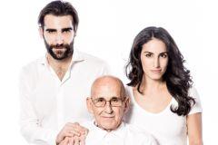 El folk contemporáneo de Alasdair Roberts en Chamberí, gabinete de curiosidades en Naves Matadero y Sanchís Sinisterra en El Español