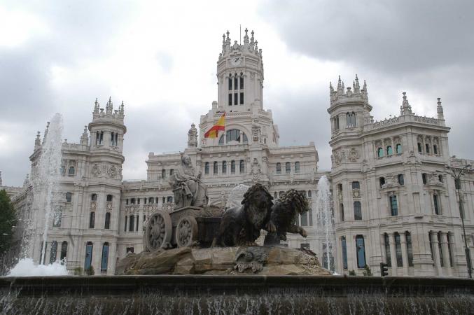 Se presenta en CentroCentro el poemario “Huellas hermanas” de Ángel Baltasar