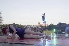 LosDedae: cinco bailarines fluyendo bajo el Puente de Segovia