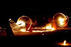 Conde Duque celebra el solsticio de verano con un espectáculo de música, danza y fuego