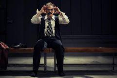 La pieza autobiográfica de Pablo Messiez Todo el tiempo del mundo, en Naves del Matadero